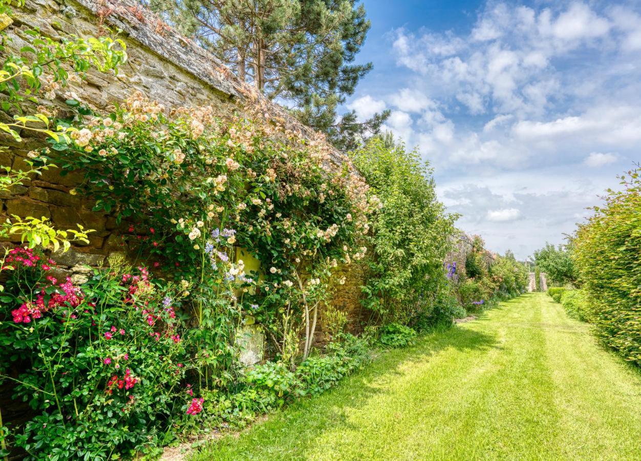 Vila Nunki Yourhosthelper Tourville-sur-Odon Exteriér fotografie