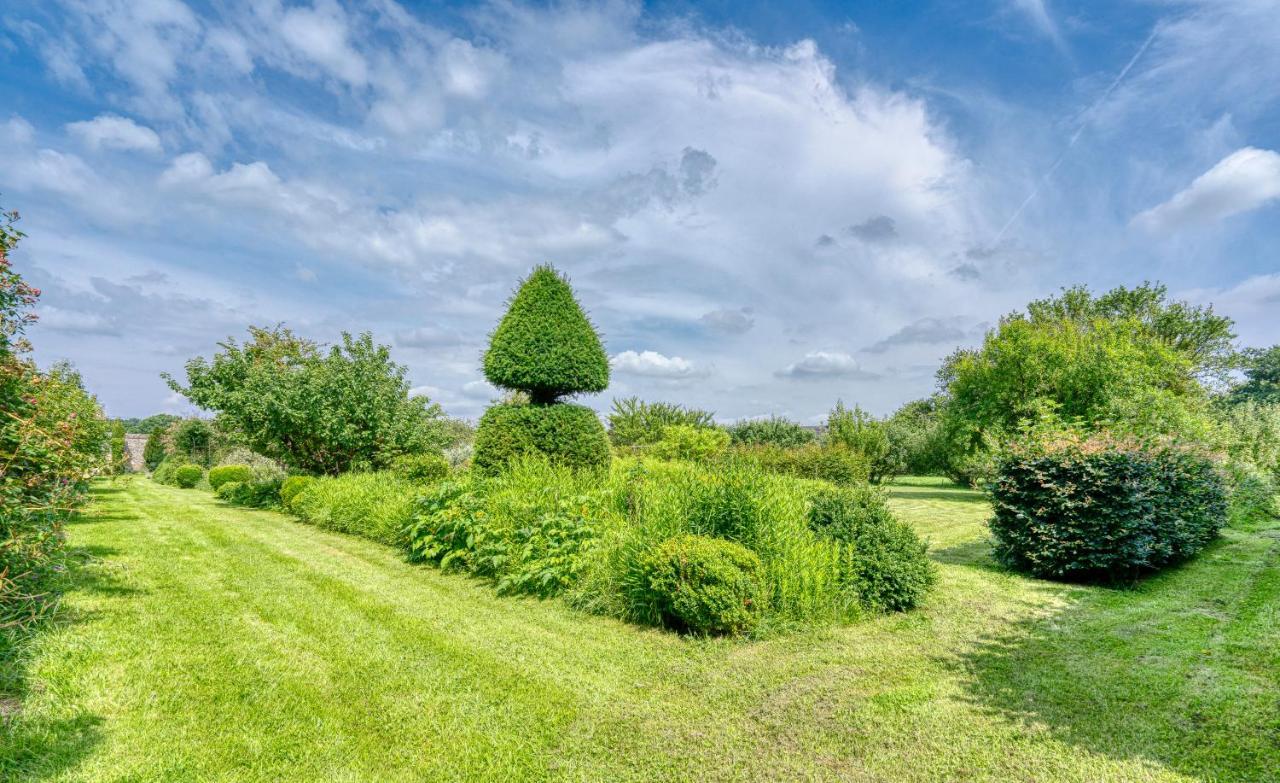 Vila Nunki Yourhosthelper Tourville-sur-Odon Exteriér fotografie